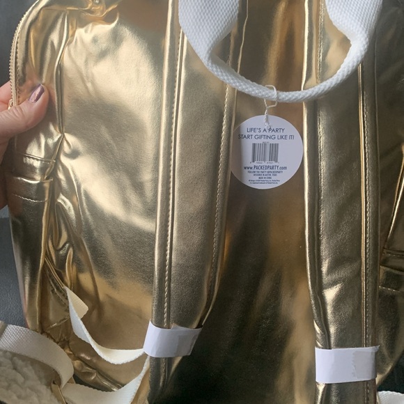NEW PACKED PARTY oh my stars backpack in gold - Picture 4 of 7